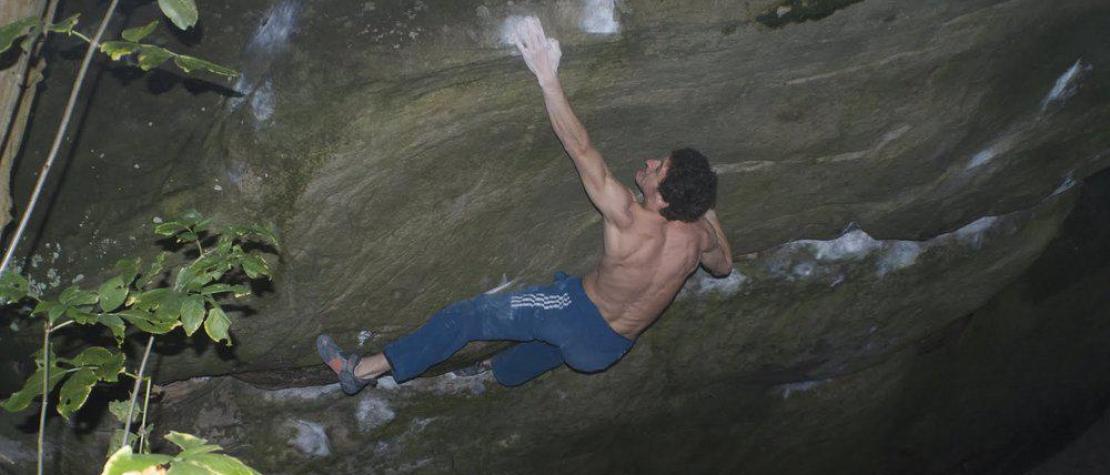 Guillaume Glairon Mondet on Le Pied a Coulisse 8C Fontainebleau